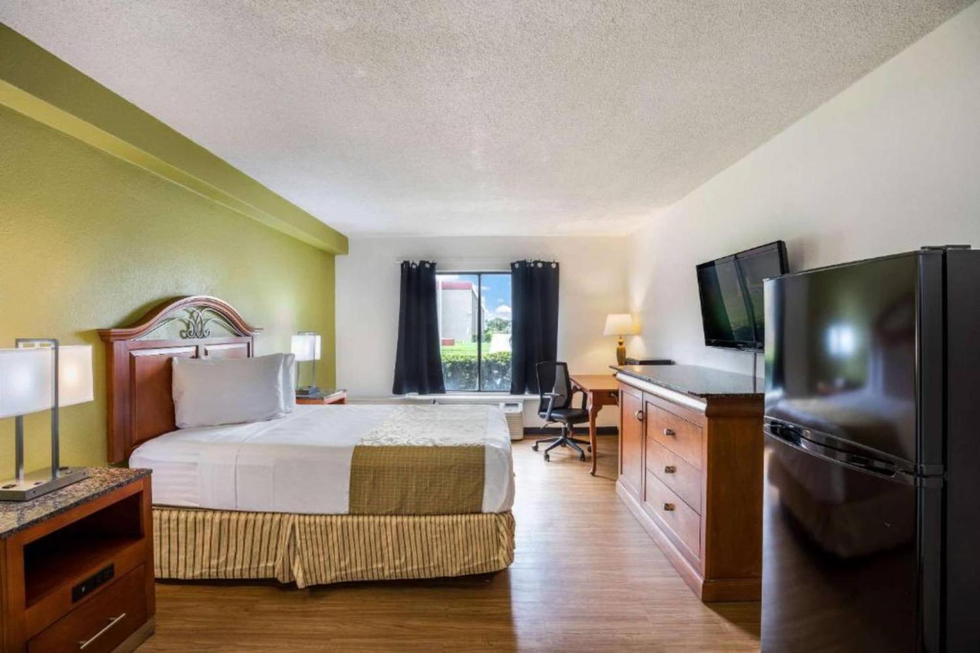 Oyo Hotel Orlando Airport Zewnętrze zdjęcie