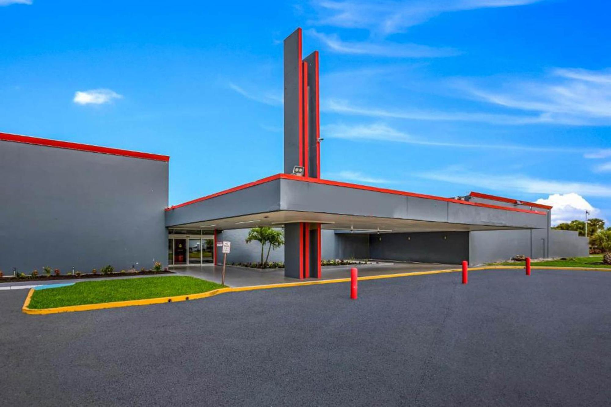 Oyo Hotel Orlando Airport Zewnętrze zdjęcie