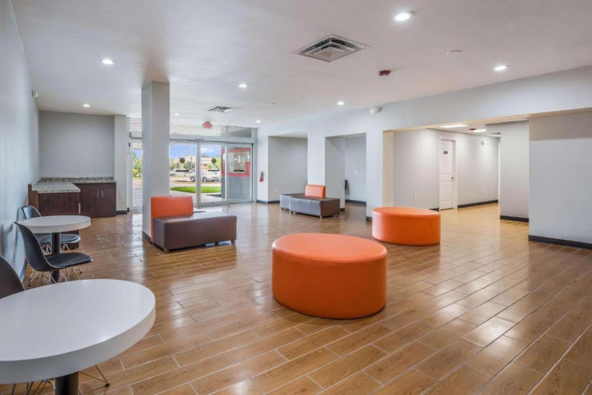 Oyo Hotel Orlando Airport Zewnętrze zdjęcie