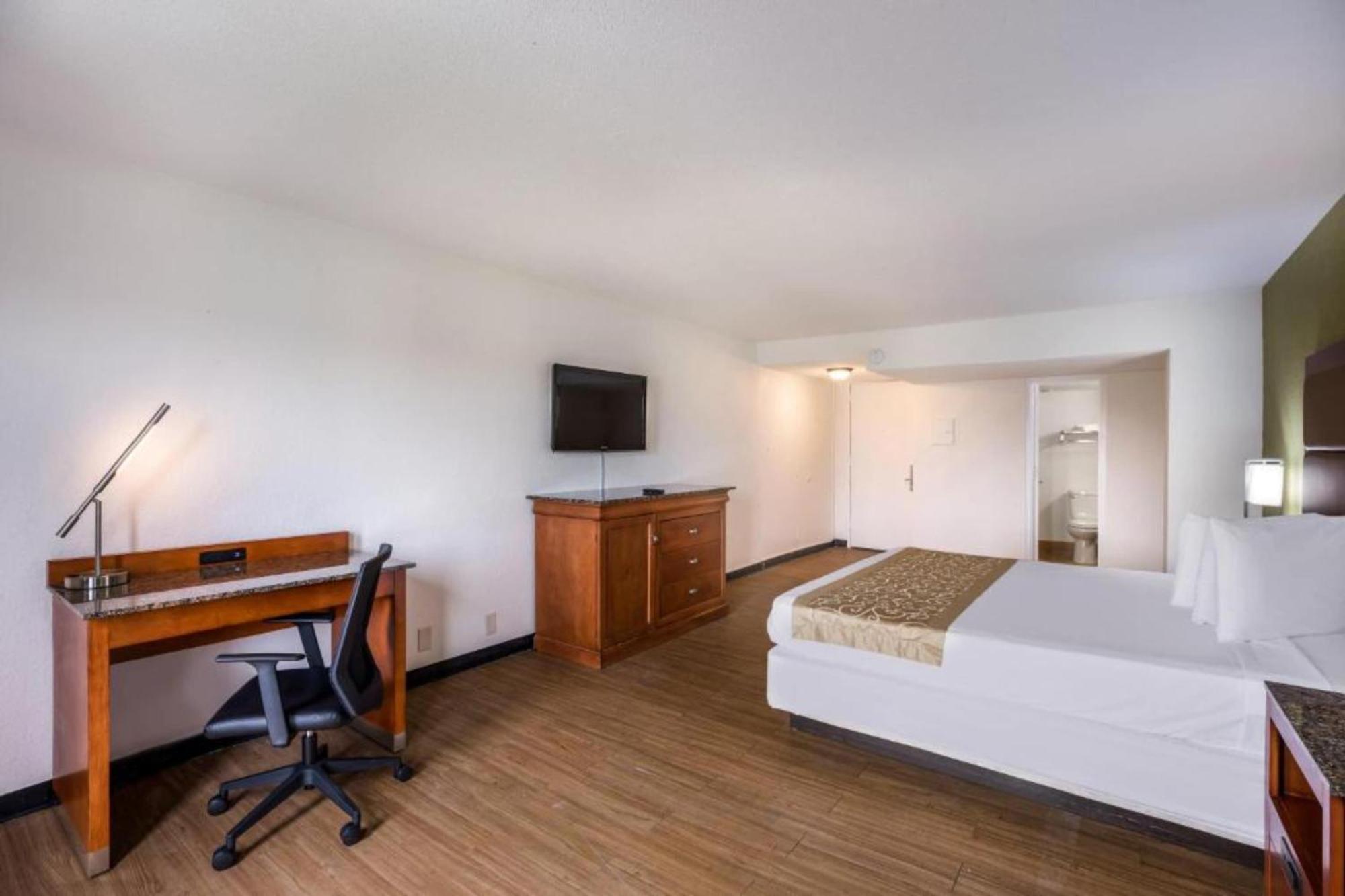 Oyo Hotel Orlando Airport Zewnętrze zdjęcie